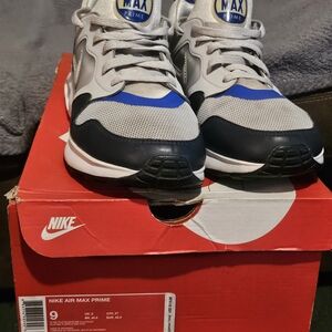 Nike Air Max Prime in Gray and Blue
